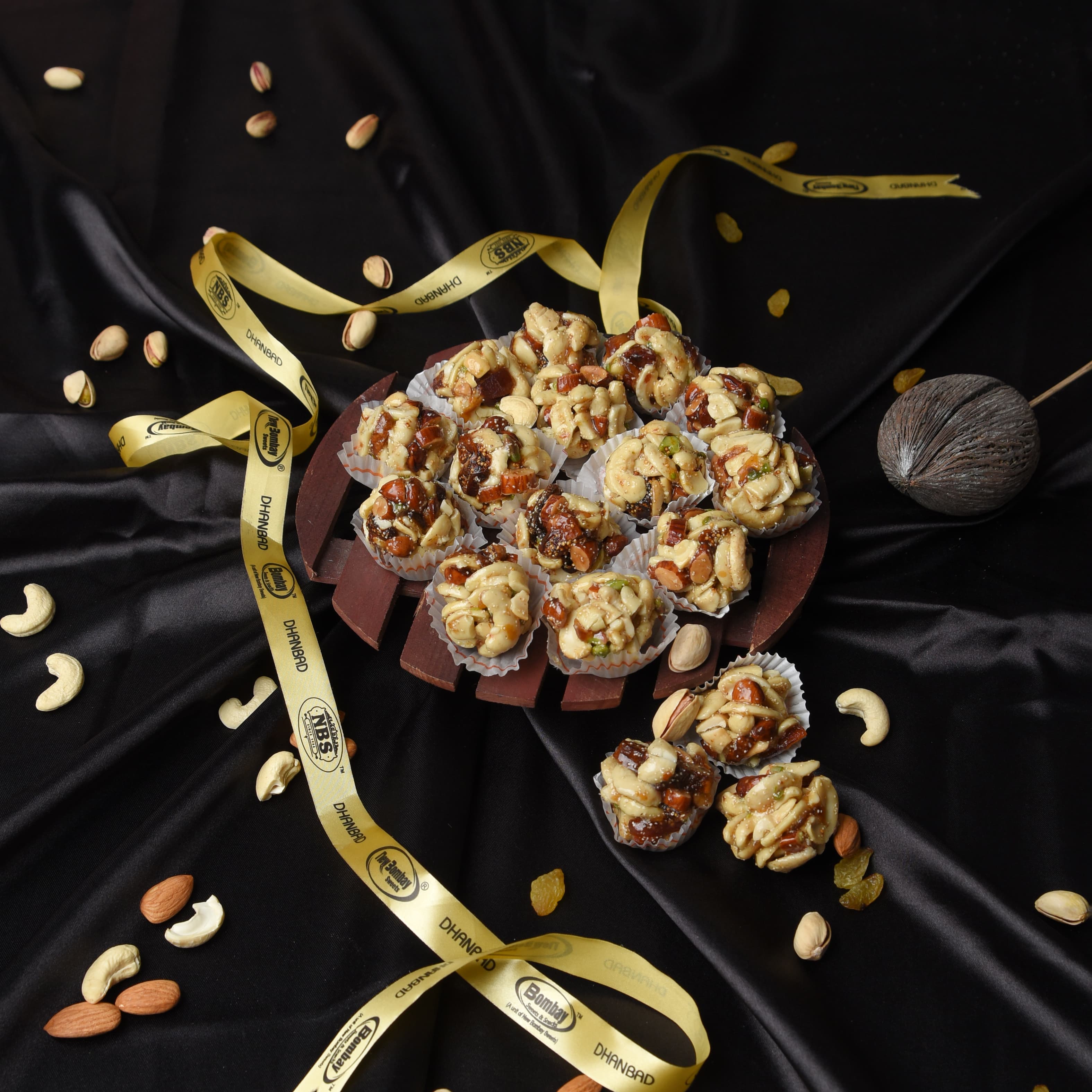 Afghani Ladoo